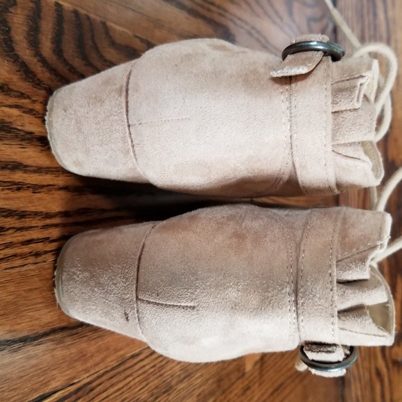 Booties - Picture 3 of 5